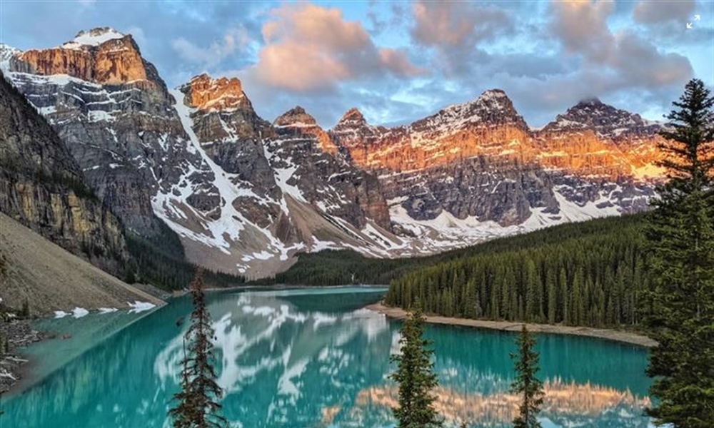 Banff National Park, Canada: Mountains, Lakes and Wilderness