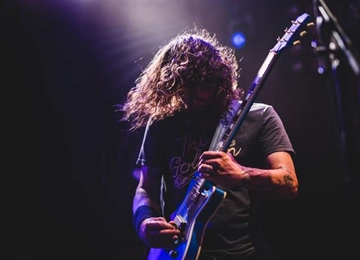 Rock Music: How Guitar-Driven Sound Changed Popular Culture
