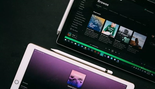 Music Streaming: How Digital Platforms Changed Listening