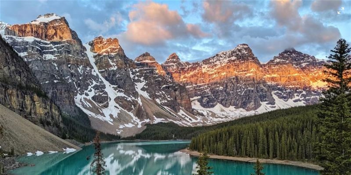 Banff National Park, Canada: Mountains, Lakes and Wilderness