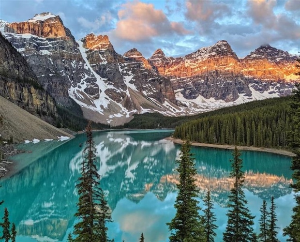 Banff National Park, Canada: Mountains, Lakes and Wilderness