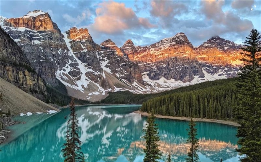 Banff National Park, Canada: Mountains, Lakes and Wilderness
