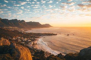 Cape Town, South Africa: Where Mountains Meet the Ocean