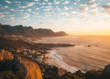 Cape Town, South Africa: Where Mountains Meet the Ocean