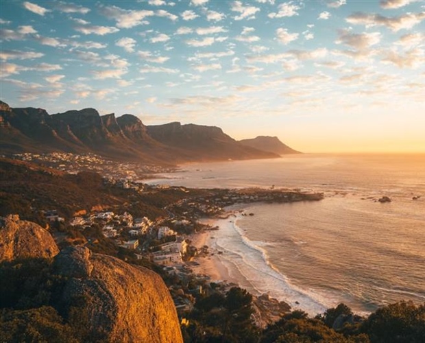 Cape Town, South Africa: Where Mountains Meet the Ocean
