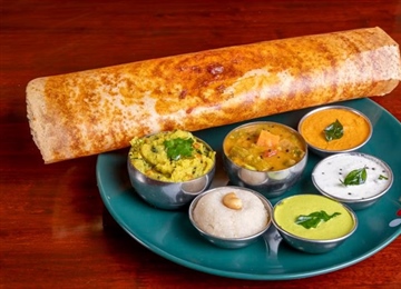 Indian Food: A World of Spices, Regions, and Culinary Traditions