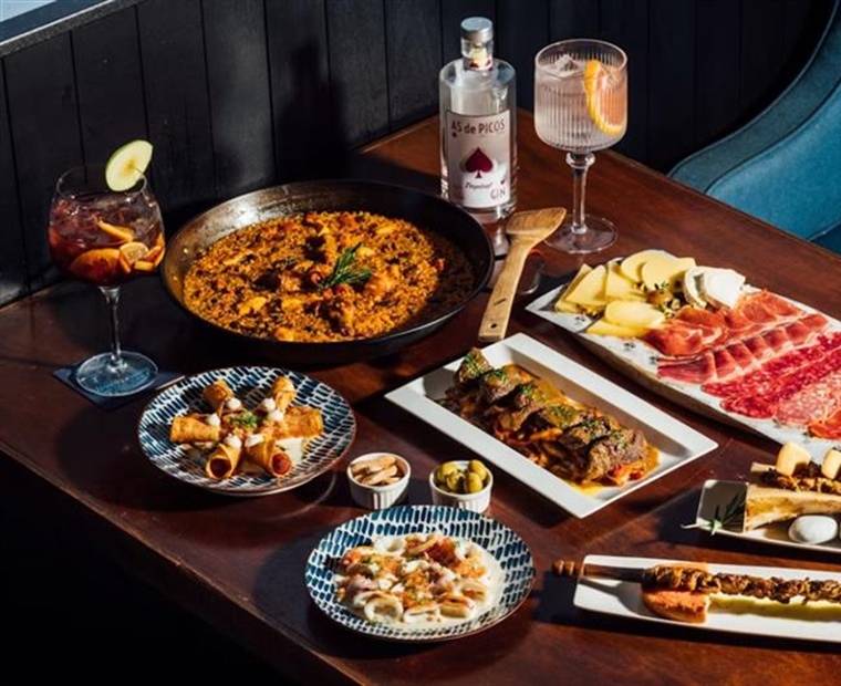 Spanish Food: Tapas, Seafood, and Regional Culinary Identity