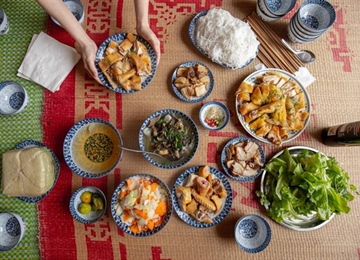 Vietnamese Food: Fresh Herbs, Fragrant Broths, and Street-Side Dining