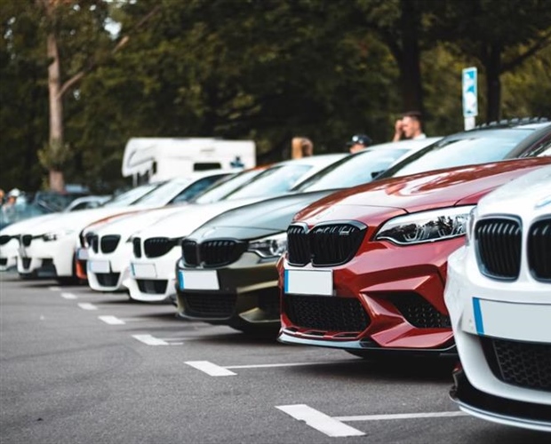 Gasoline Cars: Why They Are Still Popular