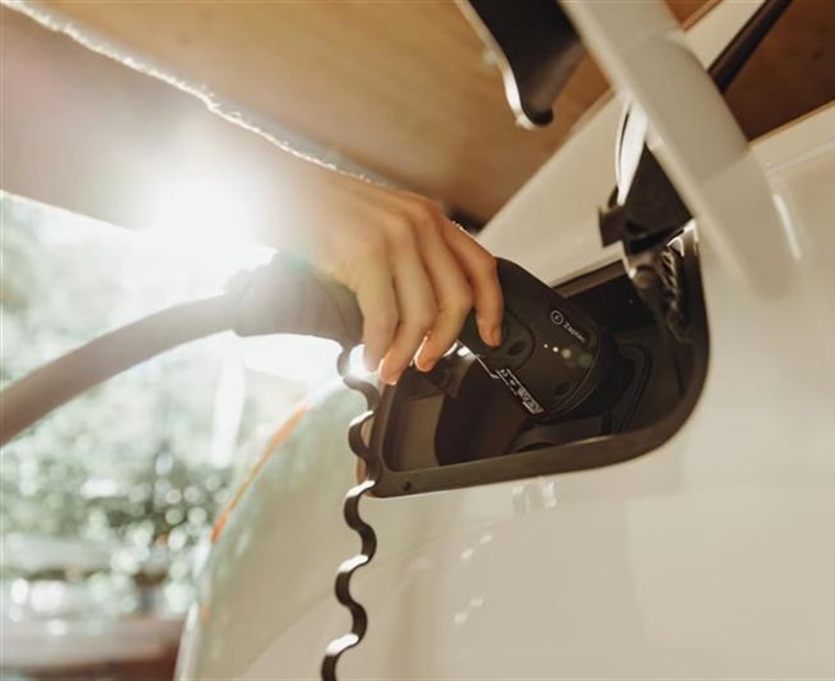 Charging an Electric Car: What New Owners Need to Know