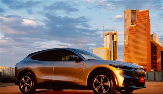 The Future of Cars: Will Electric Vehicles Replace Gasoline Cars?