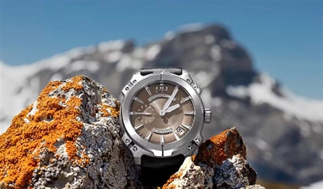 Watch Materials: Steel, Titanium, Ceramic, Gold, and More