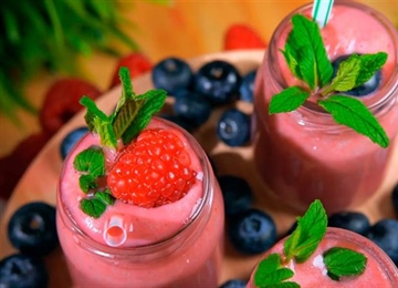 Smoothies: A Creative Way to Drink Fruit and Vegetables